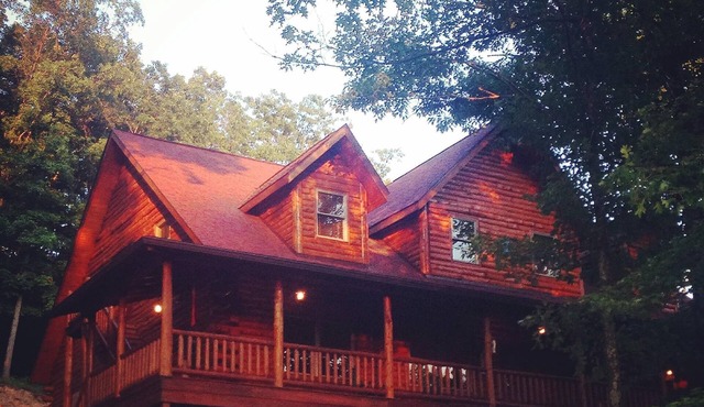 Secluded, Private 5000 Square Foot Luxury Lodge Located On 20 Wooded Acres.