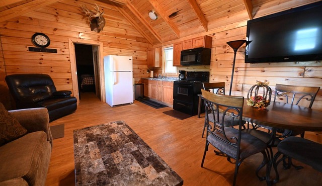 Secluded Private Cabins, on Two Twenty Acre Lakes