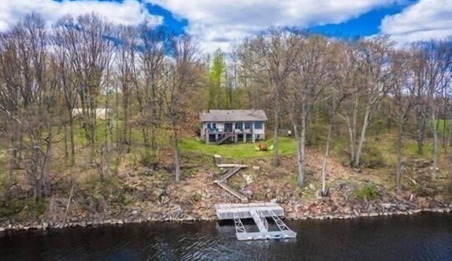 Secluded Private Camp on Black Lake
