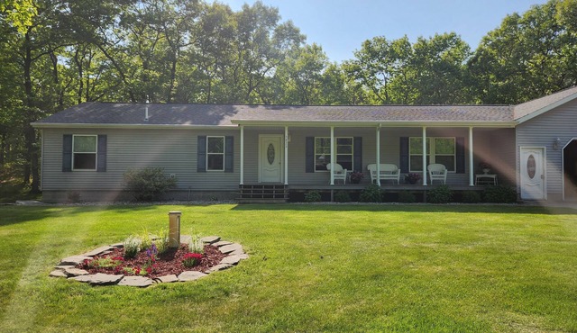 Secluded private home with golf cart to take you to the beach!