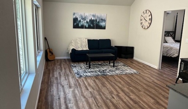 Secluded, quiet mountain retreat in the heart of North Idaho close to activities