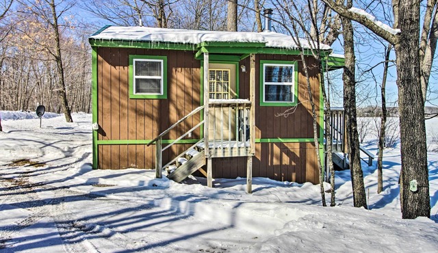 Secluded Remer Cabin w/Lake Access!