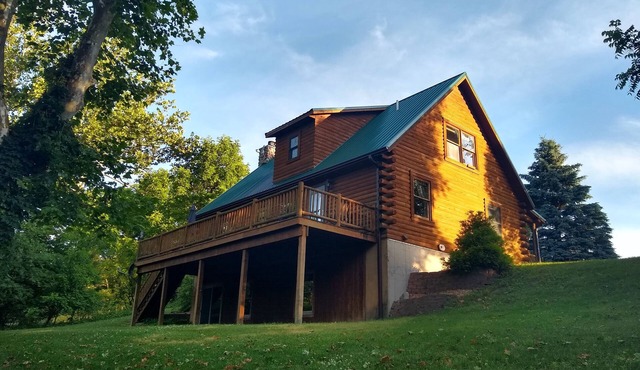 Secluded Riverside Log Home in Southern Michigan
