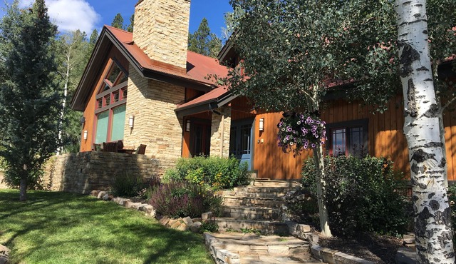 Secluded Rocky Mountain Retreat Near Telluride and Ouray