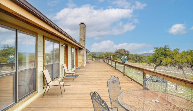 Secluded Texas Hill Country Vacation Rental - Deck