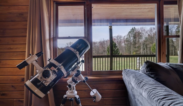 Secluded & Tranquil Retreat for 14 in the Poconos – Firepit/Games/Stargazing+