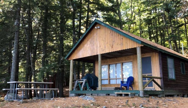 Secluded Waterfront Cottage on Peabody Pond – Perfect Maine Escape