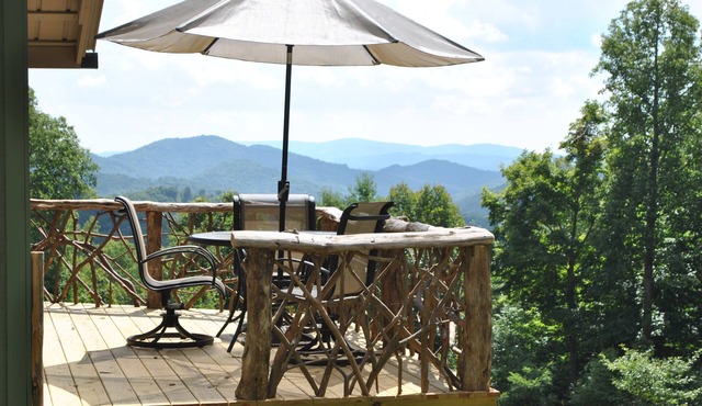 Seclusion on a Horse Farm - Million Dollar View - Ride - Hike - Fish - Sauna
