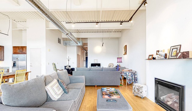 Second Floor Loft Condo with Fast WiFi, Gas Fireplace, and Private Washer/Dryer