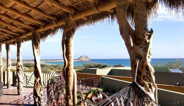 Second floor with panoramic view of the sea