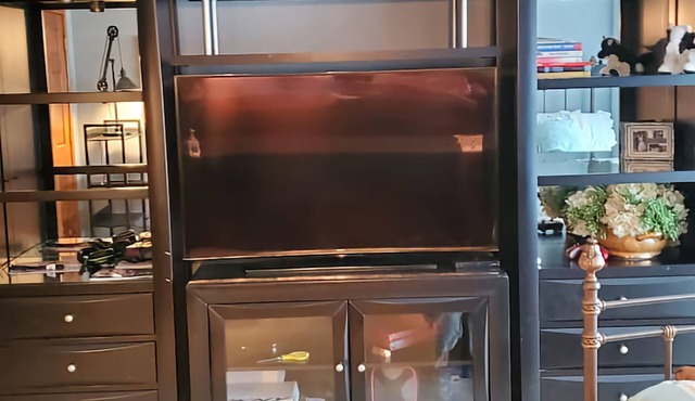 Second Master Suite with Private Bathroom/Shower