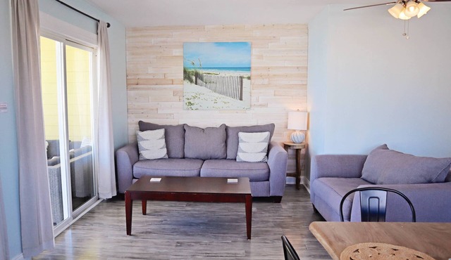 Second Row Ocean View, Pool, Close to Beach Access + CB Pier, Dog Friendly