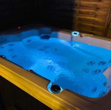 Secrète loft, spa & jaccuzi privatif - parking & bien-être près de Toulouse