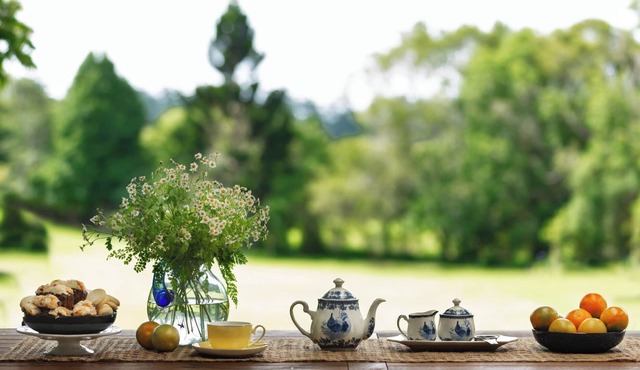 Secret Garden Couples Retreat in a romantic wedding estate