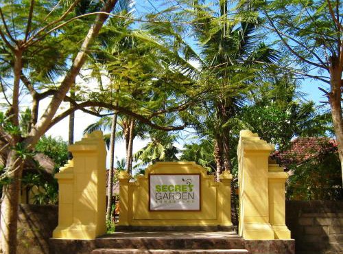 Secret Garden Bungalows