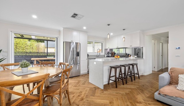 Secret Getaway Capel Sound - Newly renovated, contemporary and stylish