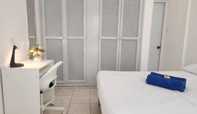 Secure 3-pers apartment close to the beach