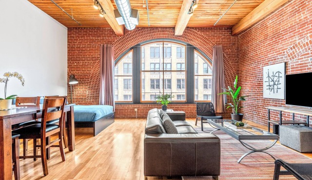 Secure Washington Ave Loft w W/D & Parking