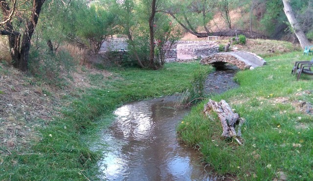Sedona's Wine Country- peaceful acreage
