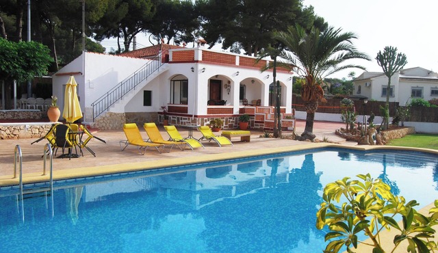 See view villa with pool and big garden.