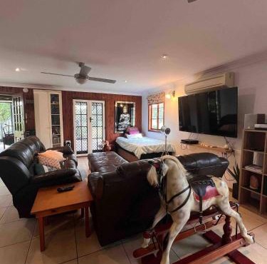 Seehorse Meadows, a Farm Stay in Churchable