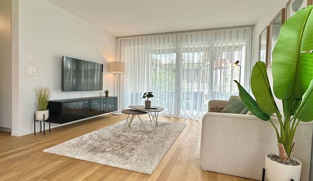 Seeland Bijou Apartment - 2 bed