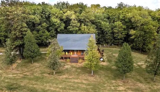 Seeley Creek Cabin Getaway and Hunting Lodge