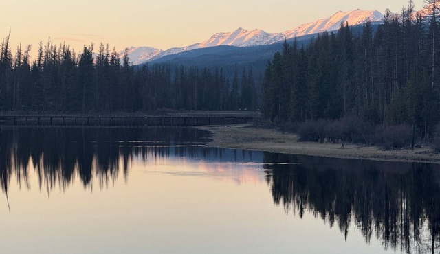 Seeley Lake Retreat-Dock, Firepit and Views