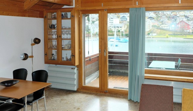 Seewohnung 1 by Interhome