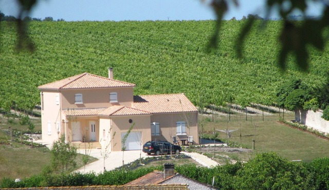 Segonzac Villa Retreat