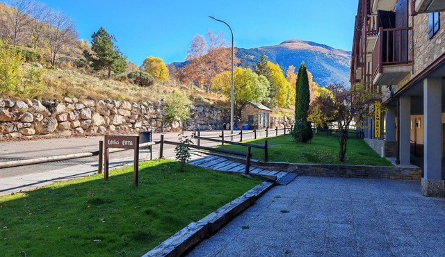 Sehr geräumige und helle Wohnung Erta 5 Vall de Boí by Interhome