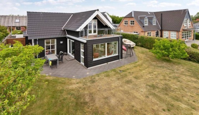 "Seija" - 50m to the inlet by Interhome