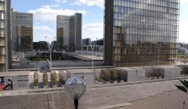 Seine Front Room/Lib. F.Mitterrand