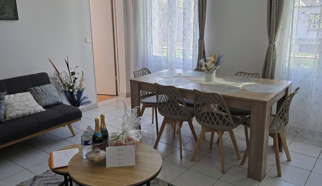 Sejour eau vive, 3 bedrooms Near metro and créteil village