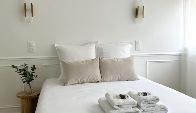 Sejour royale avec Netflix - Senart - 001 - 002