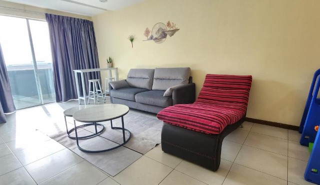 Sekinchan Paddy Pool View ｜适耕庄稻田泳池景