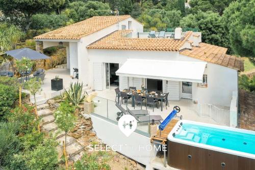 SELECT'soHOME - Villa avec piscine, spa et babyfoot pour 10 personnes à proximité de la plage d'Aiguebelle ! - 5 ETOILES - VILLA MANDARINIERS