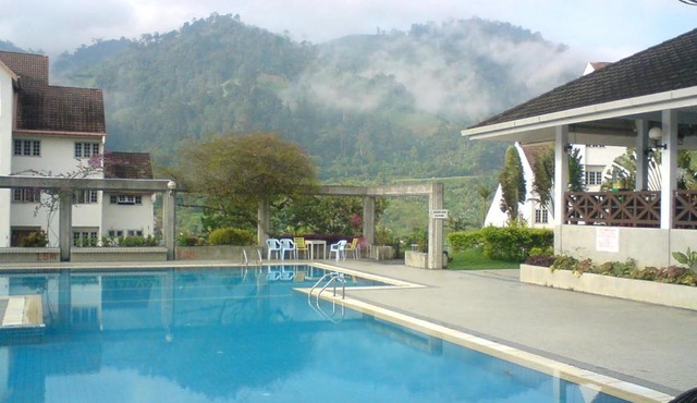 Selesa Hillhomes Cosy House