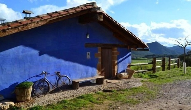 Self catering Mas de Salvador for 6 people LA PALLISA