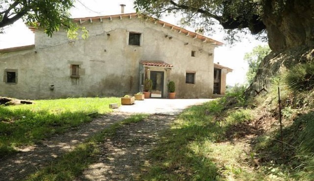 Self catering Mas El Collell for 10 people