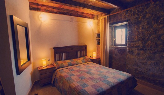 Self catering Masia l'Arà for 16 people