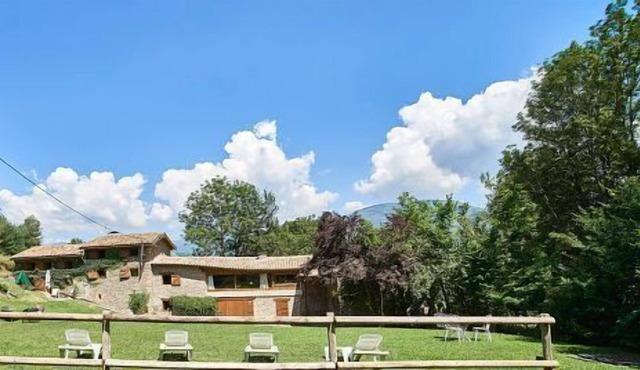 Self catering Cal Cardina for 11 people