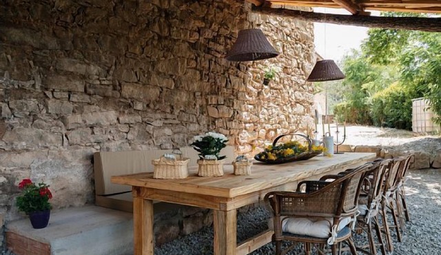 Self catering La Vila D'Argençola for 6 people