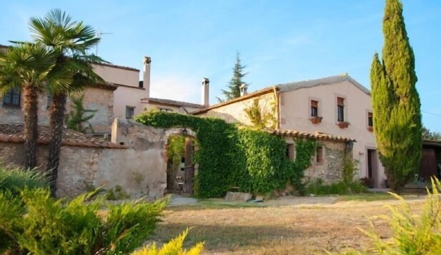 Self catering Masía Olivera for 4 people