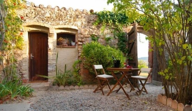 Self catering Masía Olivera for 2 people