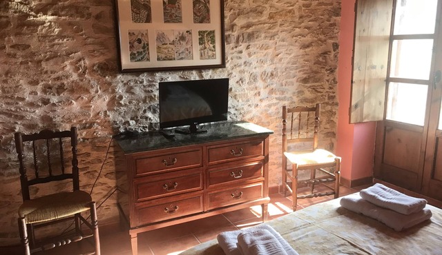 Self catering Masia Matutano for 12 people