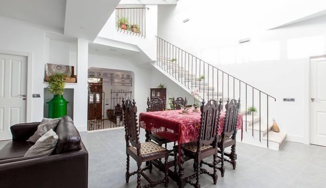 Self catering La Alvardana for 21 people