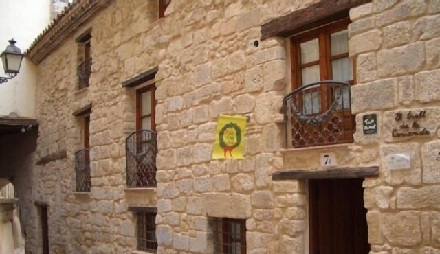 Self catering El Trull de la Comanda for 8 people