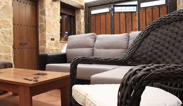 Self catering El Teñao for 8 people