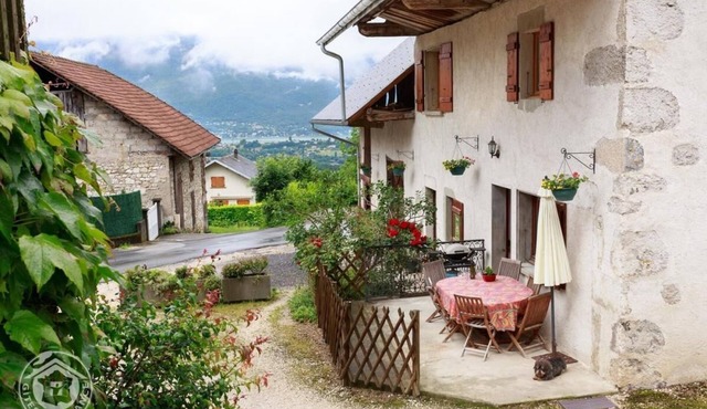 Self-catering - DRUMETTAZ CLARAFOND